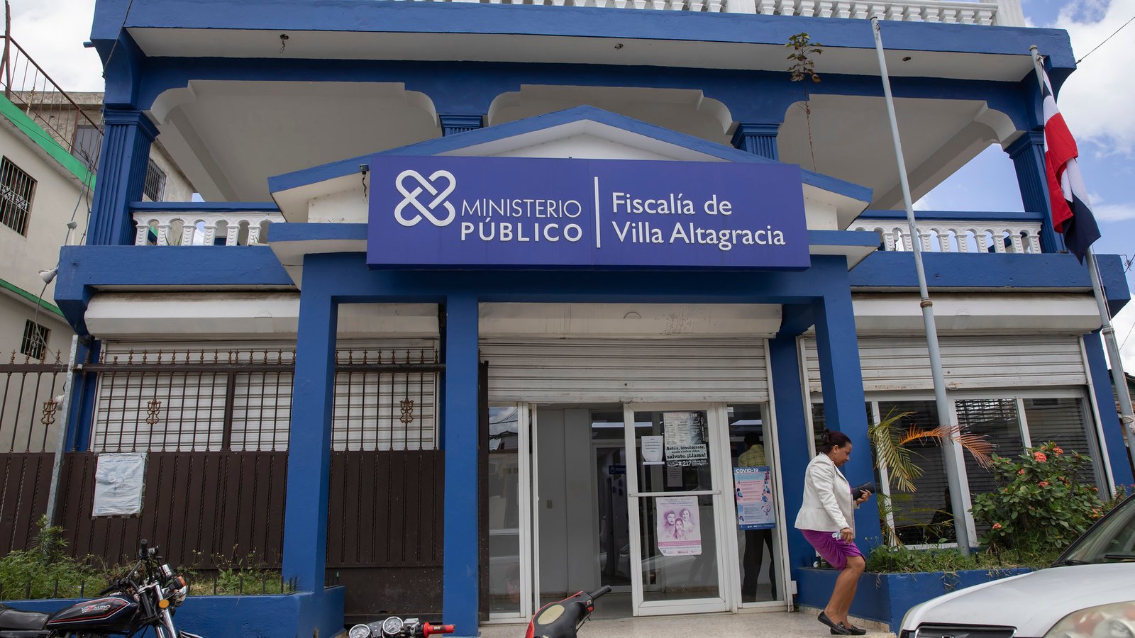 fiscalia de villa altagracia fachada