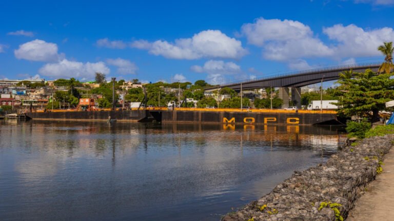 puente flotante